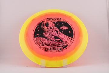 25' Holly Finley Halo Champion Roadrunner