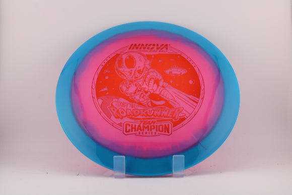 25' Holly Finley Halo Champion Roadrunner